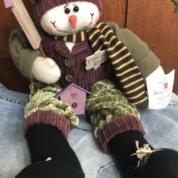**SOLD***HOME INTERIORS Feed The Birds Sitting Plush Snowman Doll~Green/Burgundy - Picture 2 of 7